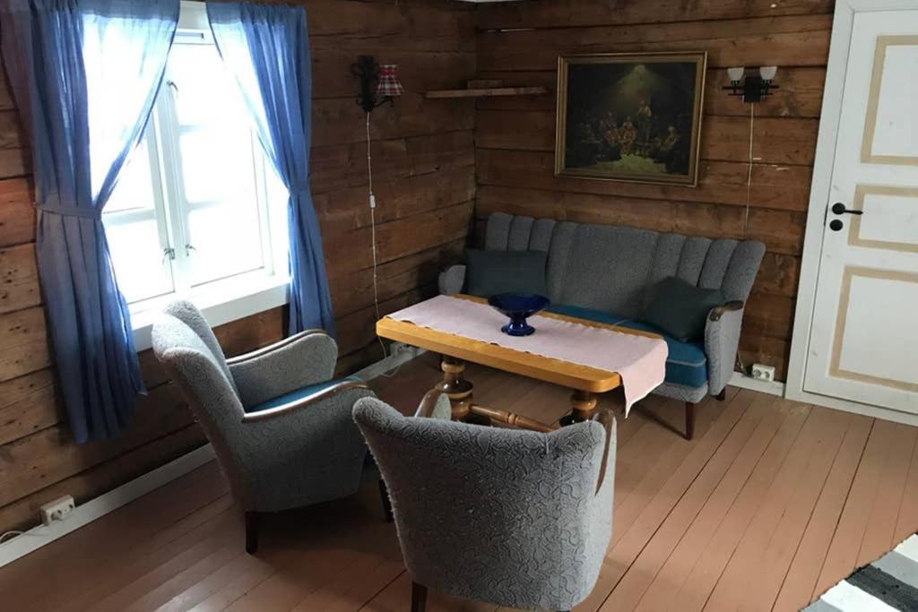 Nordlandshus Ved Lofotr Villa Bostad ภายนอก รูปภาพ